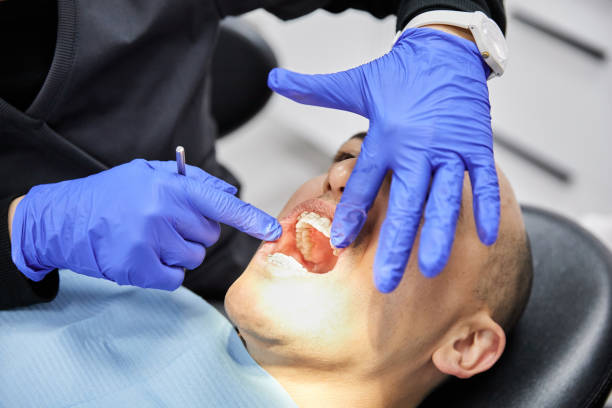 Best Weekend Emergency Dentist in Manche Village, CA